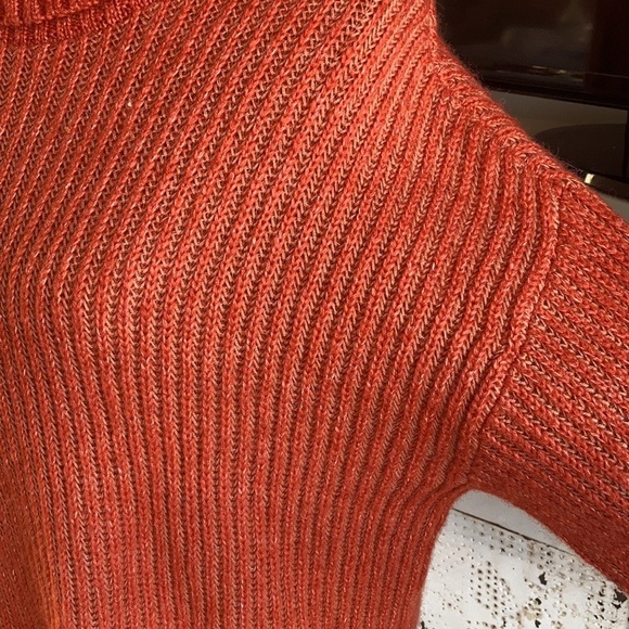 Old Navy dark rust (orange) cozy heathered rib-knit turtleneck sweater - Picture 7 of 16
